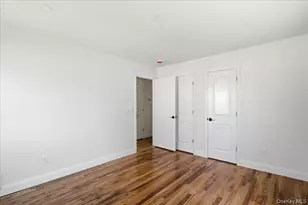 25 Lois Ln, Farmingdale, NY 11735 - Photo 28