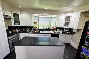 194-04 110th Rd, Saint Albans, NY 11412 - Photo 28