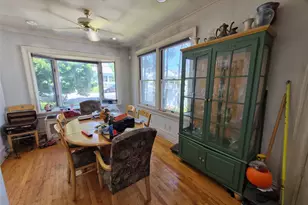 194-04 110th Rd, Saint Albans, NY 11412 - Photo 12
