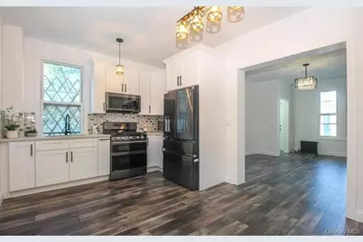 3088 Heath Avenue, Bronx, NY 10463 - Photo 8