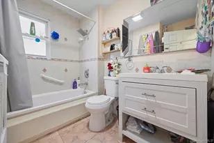 81 Allers Blvd, Roosevelt, NY 11575 - Photo 10