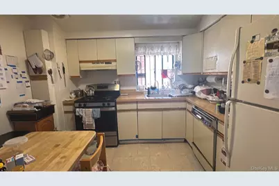 143-16 Franklin Avenue, Flushing, NY 11355 - Photo 12
