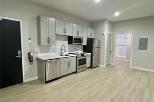 289 Main, Poughkeepsie, NY 12601 - Photo 2