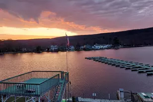636 Jersey Ave, Greenwood Lake, NY 10925 - Photo 6