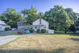 1561-1565 Route 376, Wappingers Falls, NY 12590 - Photo 18