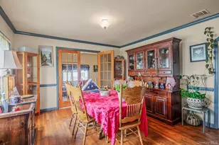 1231 10th St, West Babylon, NY 11704 - Photo 2