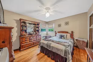 1231 10th St, West Babylon, NY 11704 - Photo 10