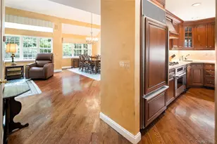 19 Winterberry Ln, Briarcliff Manor, NY 10510 - Photo 10