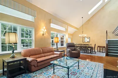19 Winterberry Lane, Briarcliff Manor, NY 10510 - Photo 12