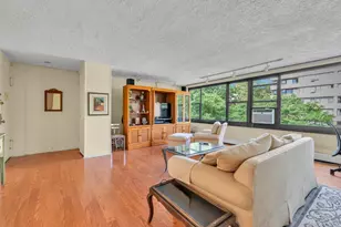 166-10 Powells Cove Blvd, Whitestone, NY 11357 - Photo 2