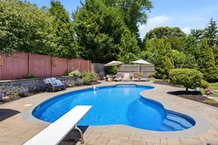 18 Executive Dr, Hauppauge, NY 11788 - Photo 32