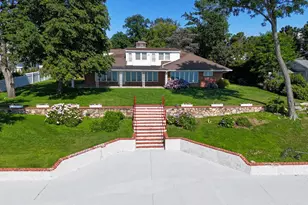 32 Westland Dr, Glen Cove, NY 11542 - Photo 10