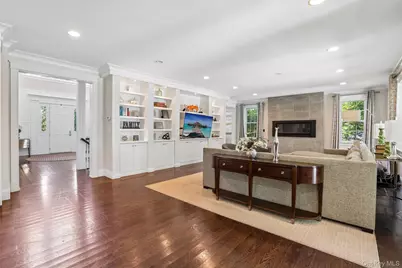 15 Heritage Drive, Pleasantville, NY 10570 - Photo 14