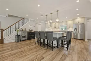 45 Cottonwood Ln, Westbury, NY 11590 - Photo 12