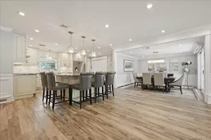 45 Cottonwood Ln, Westbury, NY 11590 - Photo 10