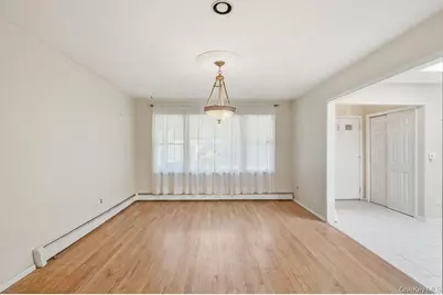 20 Oak Tree Drive, Smithtown, NY 11787 - Photo 12