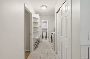 20 Oaktree Dr, Smithtown, NY 11787 - Photo 20
