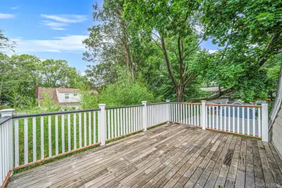 453 Dartmouth Street, Westbury, NY 11590 - Photo 22