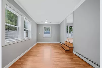453 Dartmouth Street, Westbury, NY 11590 - Photo 12