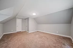 453 Dartmouth St, Westbury, NY 11590 - Photo 20