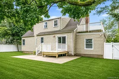 453 Dartmouth Street, Westbury, NY 11590 - Photo 2
