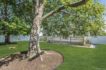14 Prade Lane, Massapequa Park, NY 11762 - Photo 20