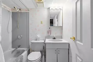 3902 Clove Ct, Seaford, NY 11783 - Photo 20