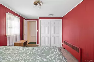 3902 Clove Ct, Seaford, NY 11783 - Photo 16