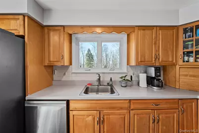 10 Hidden Drive, Monroe, NY 10950 - Photo 8