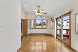 1016 Washington Ave, Westbury, NY 11590 - Photo 16