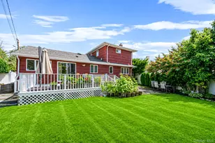 9 Stuart Dr, Syosset, NY 11791 - Photo 22