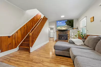 28 Mahopac Avenue, Amawalk, NY 10501 - Photo 14