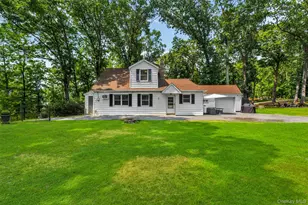 28 Mahopac Ave, Amawalk, NY 10501 - Photo 2