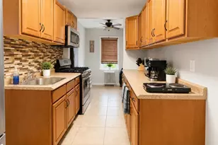 2729 Gifford Ave, Bronx, NY 10465 - Photo 4