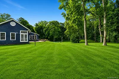 17 Baiting Hollow Road, East Hampton, NY 11937 - Photo 10