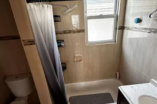 [Address not provided], Jamaica, NY 11435 - Photo 14