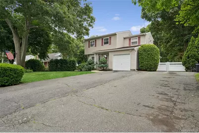 36 Champlin Street, Ronkonkoma, NY 11779 - Photo 44