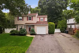 36 Champlin St, Ronkonkoma, NY 11779 - Photo 42