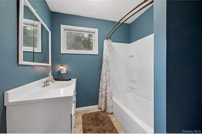 36 Champlin Street, Ronkonkoma, NY 11779 - Photo 26