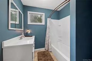 36 Champlin St, Ronkonkoma, NY 11779 - Photo 26
