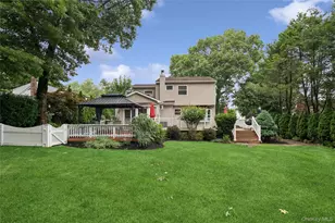 36 Champlin St, Ronkonkoma, NY 11779 - Photo 32