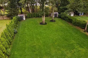 36 Champlin St, Ronkonkoma, NY 11779 - Photo 34