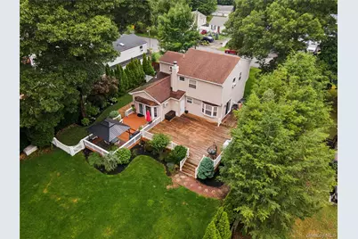 36 Champlin Street, Ronkonkoma, NY 11779 - Photo 36