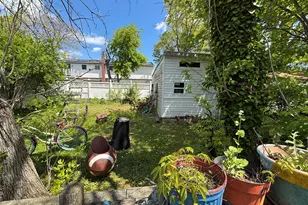 537 Lakeway Dr, West Babylon, NY 11704 - Photo 22