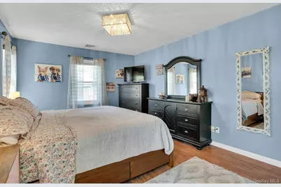6 Linton Court, West Babylon, NY 11704 - Photo 26