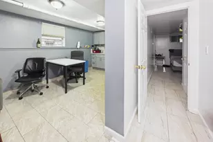 2858 E 197th St, Bronx, NY 10461 - Photo 10