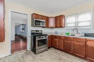 20 St Josephs Ave, Yonkers, NY 10703 - Photo 10