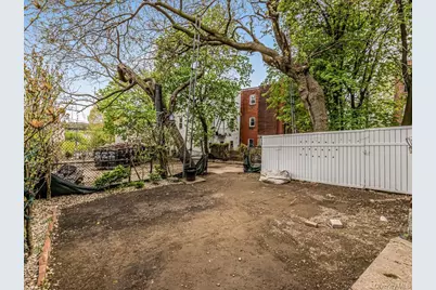 20 Saint Josephs Avenue, Yonkers, NY 10703 - Photo 8