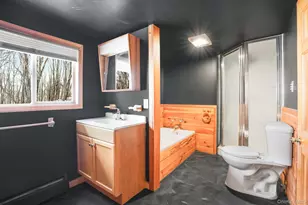 62 Netherwood Plaza, Salt Point, NY 12578 - Photo 10
