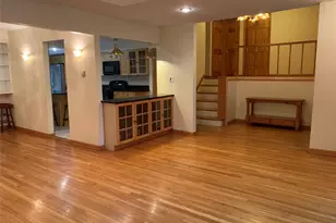 2 Stuart Dr, Syosset, NY 11791 - Photo 4